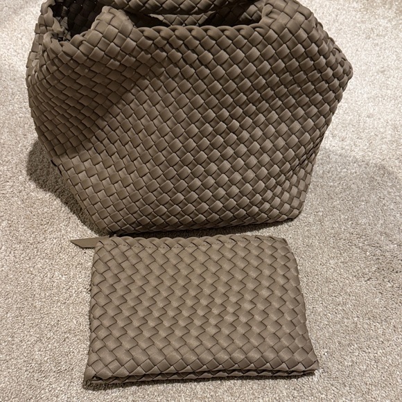 NAGHEDI St. Barths Small Cashmere - Picture 8 of 9